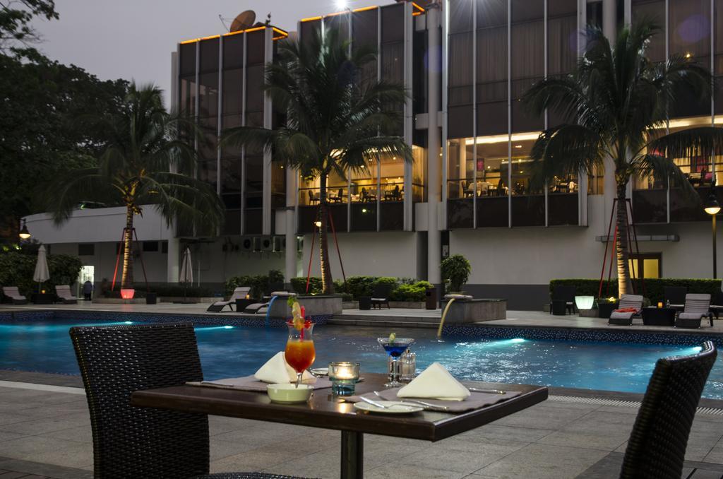 Fleuve Congo Hotel By Blazon Hotels Kinshasa Exterior foto